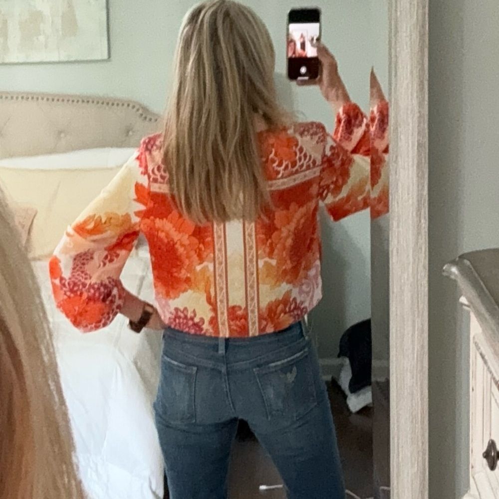 Joie Long Sleeve Orange & White floral tie@waist button down- NWOT- size small - Picture 6 of 16